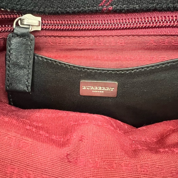 Burberry plaid tote purse wool fringe - Picture 7 of 10